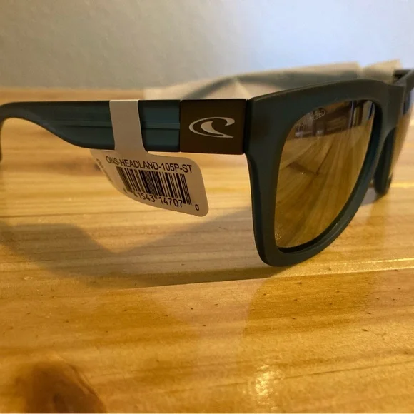 O’Neill Sunglasses 🕶️ - Picture 7 of 7